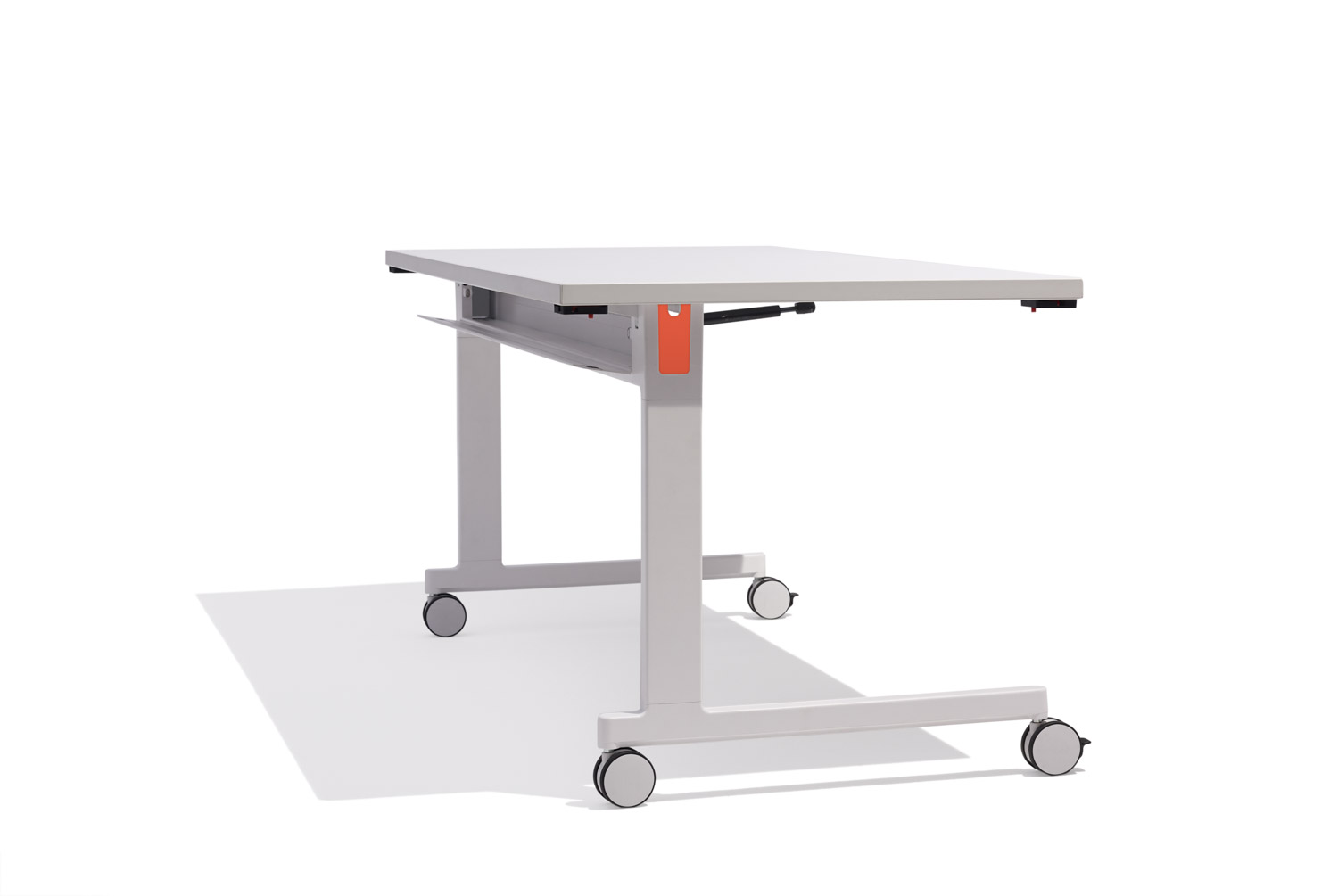 Marc Krusin pixel c-leg training table