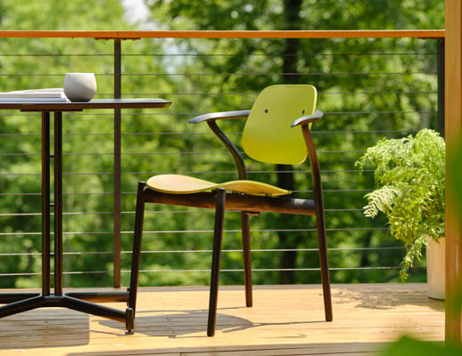 Iquo Collection Armchair Iquo Collection Square Table