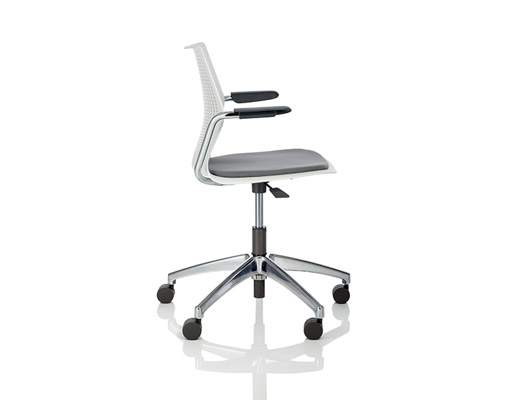 multigeneration by knoll light task chair