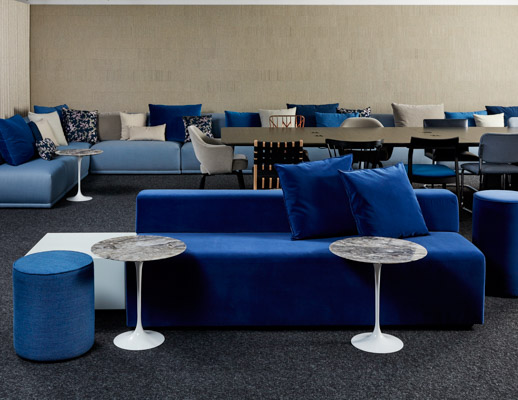 neocon 2018 hospitality at work k. lounge saarinen side table meeting room conference table rockwell unscripted library table knoll studio