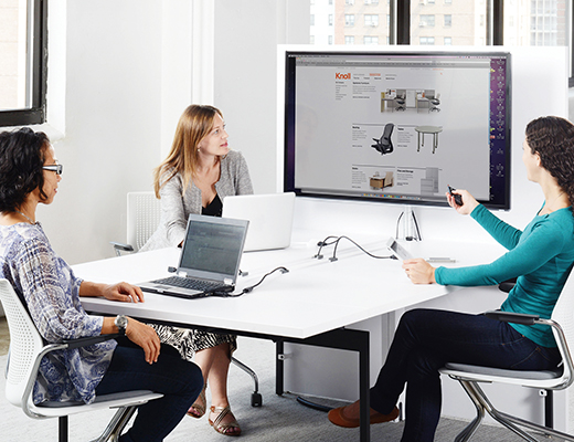 Knoll Media Enclave for Meetings